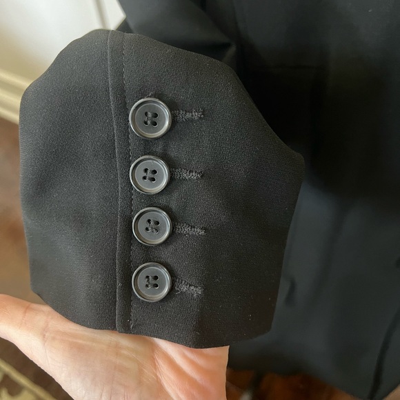 H&M, Single Breasted 3/4 Length Black Tailored Classic Topper/Blazer. - Picture 5 of 15
